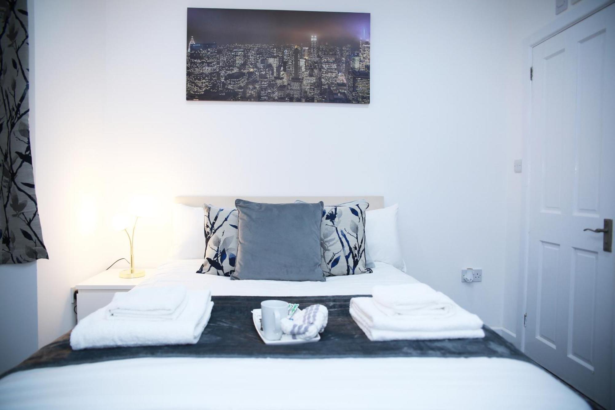 South Harrow Apartment Лондон Экстерьер фото