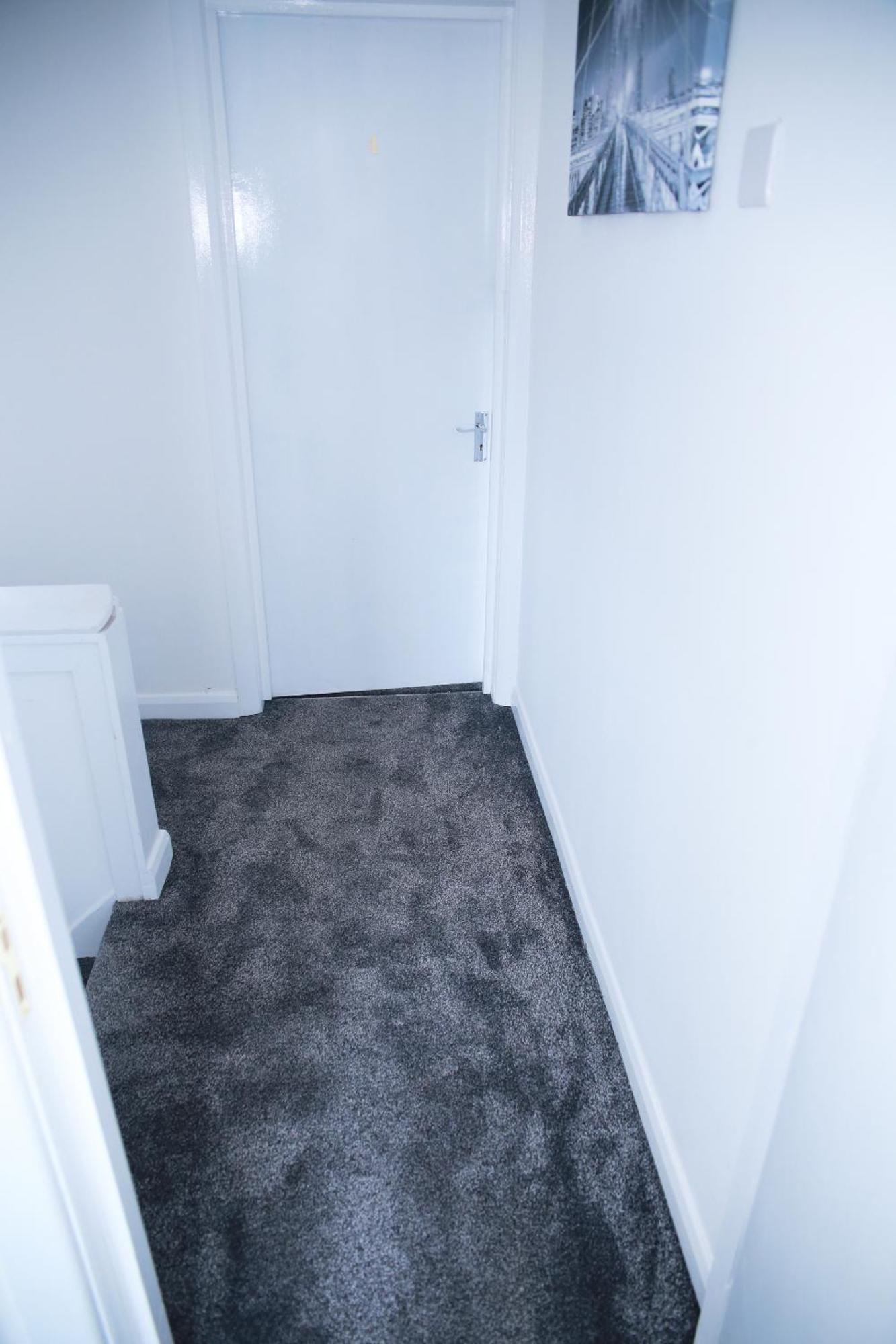 South Harrow Apartment Лондон Экстерьер фото