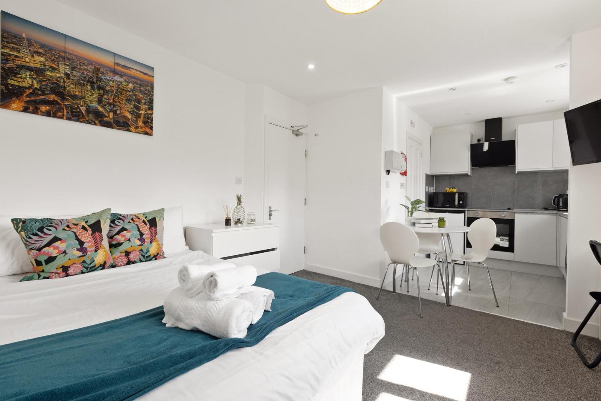 South Harrow Apartment Лондон Экстерьер фото
